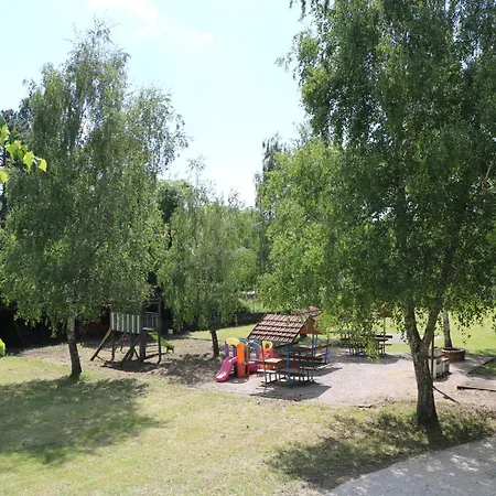 مكان تخييم Tulipan *