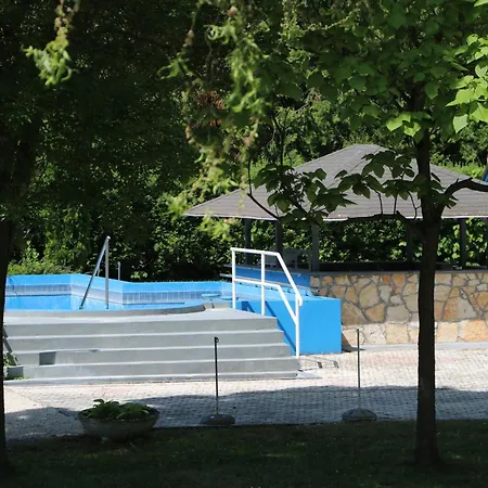 Tulipan مكان تخييم